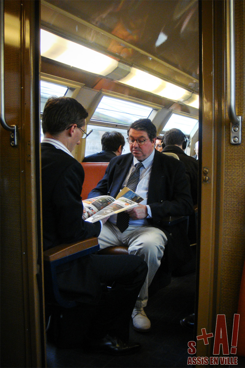 090417_ASSIS_PARIS_M_web